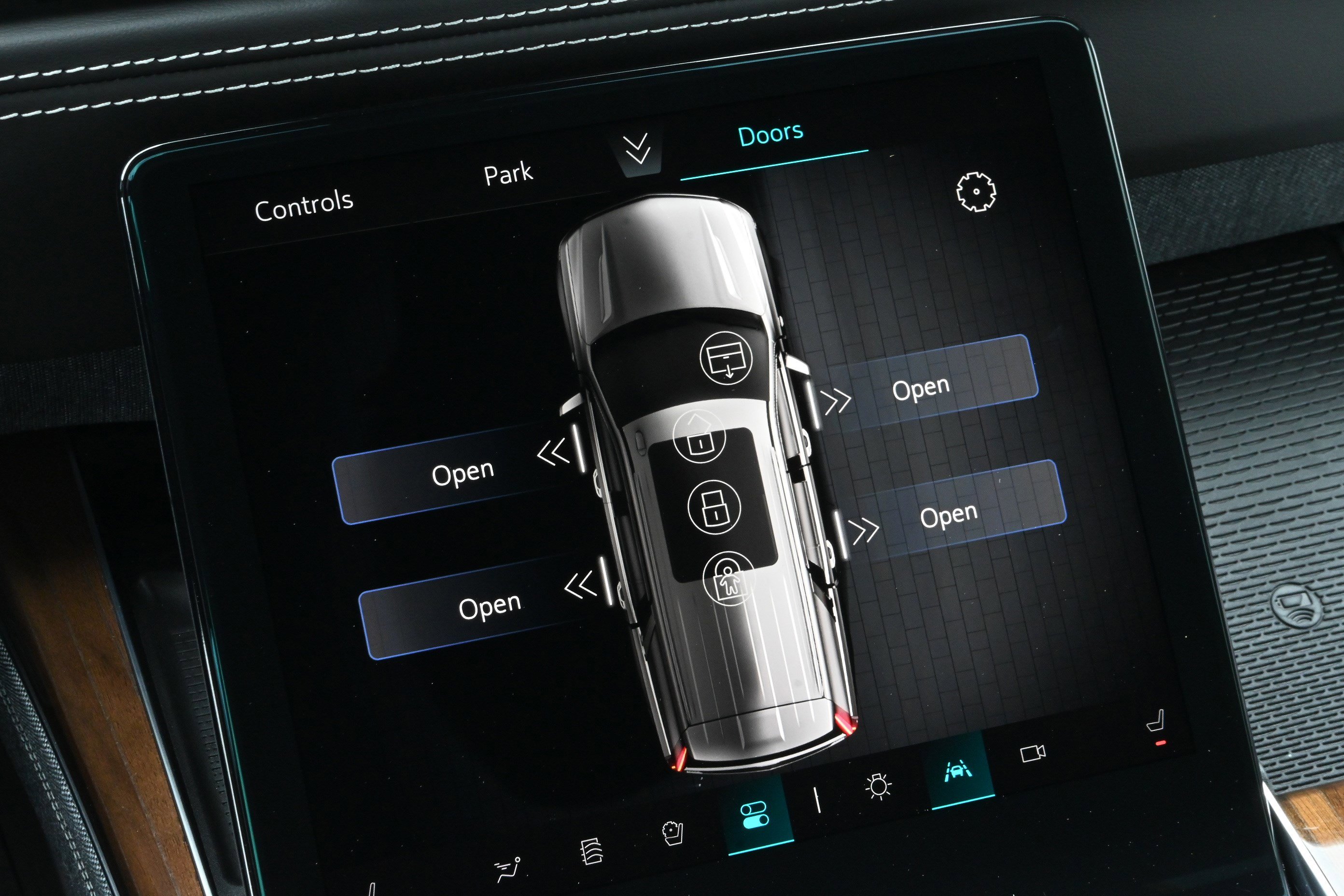 Used 2026 Cadillac Escalade Platinum Sport w/ LPO, ONYX Package image 38