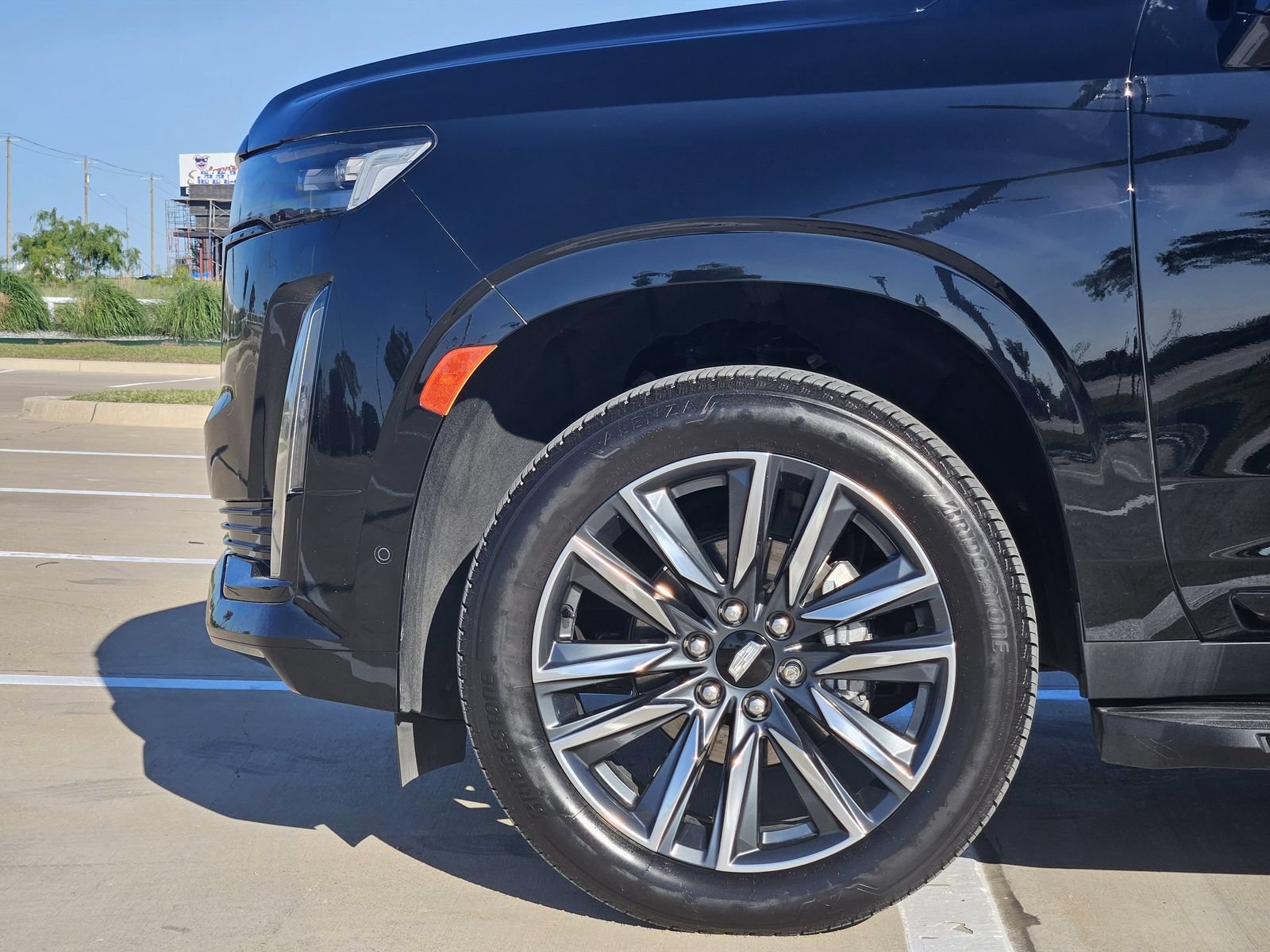 Certified 2022 Cadillac Escalade Sport RWD image 11