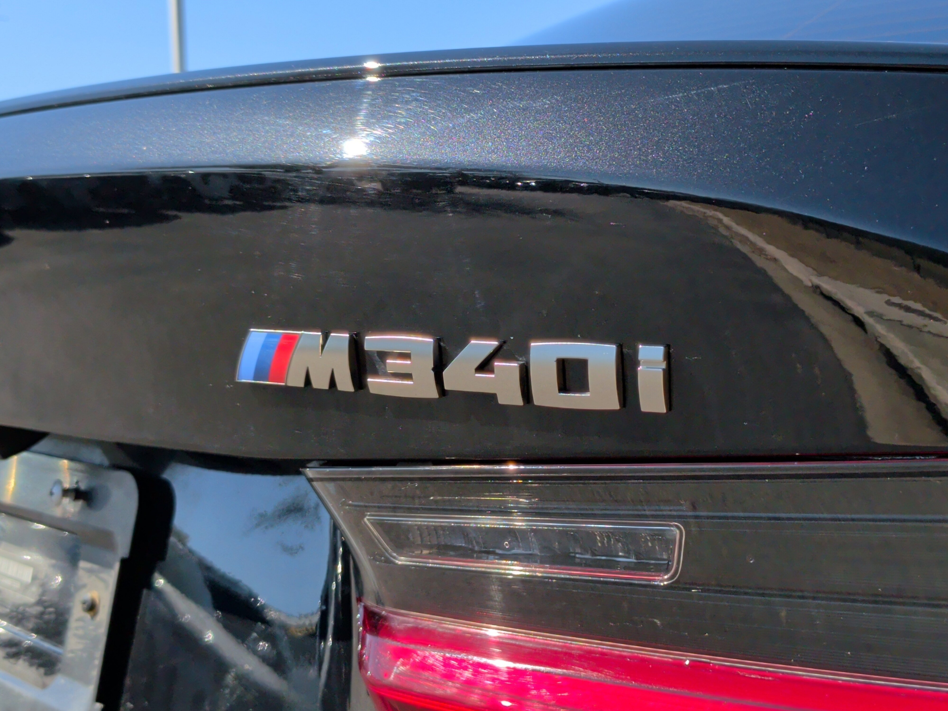 Used 2021 BMW M340i w/ Executive Package image 11