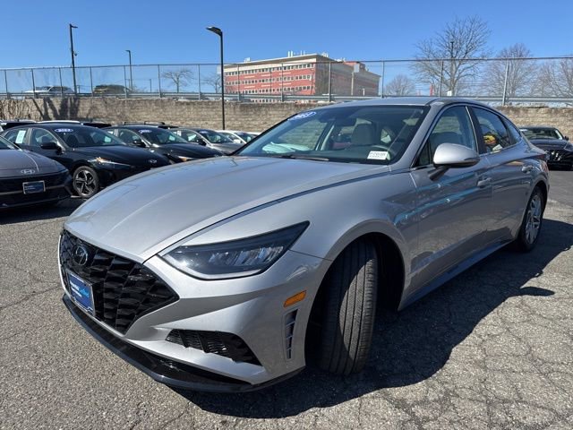 Certified 2023 Hyundai Sonata SEL w/ Cargo Package image 3