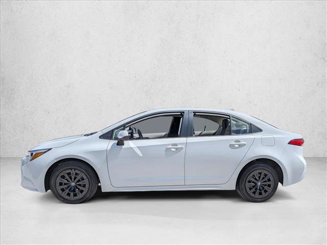 Used 2026 Toyota Corolla LE image 9