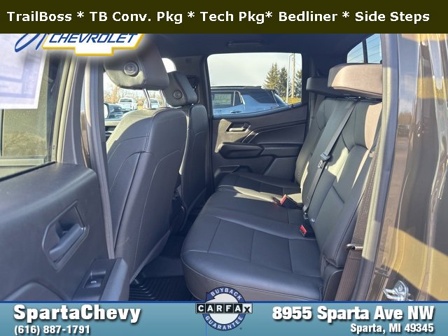 Used 2025 Chevrolet Colorado Trail Boss image 17