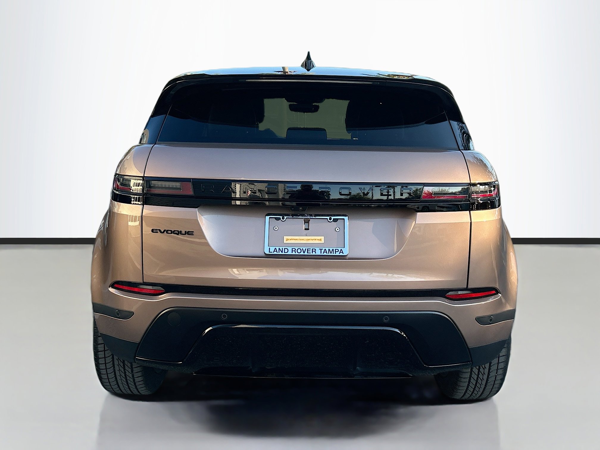 New 2026 Land Rover Range Rover Evoque S image 5