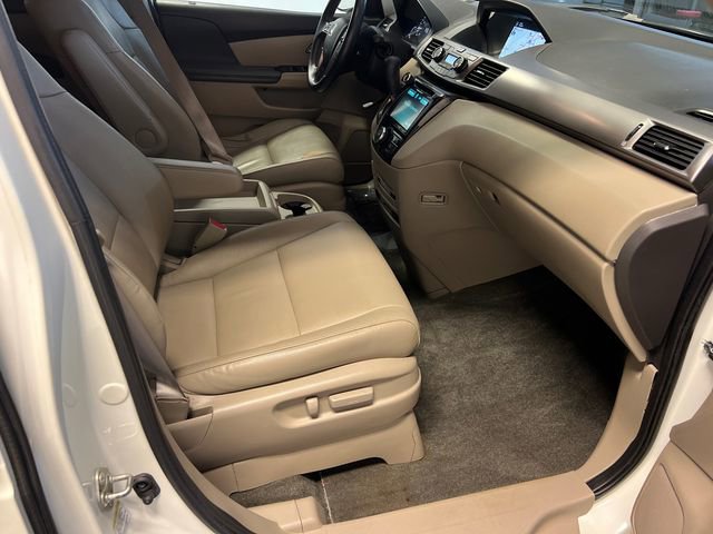 Used 2017 Honda Odyssey Touring image 11