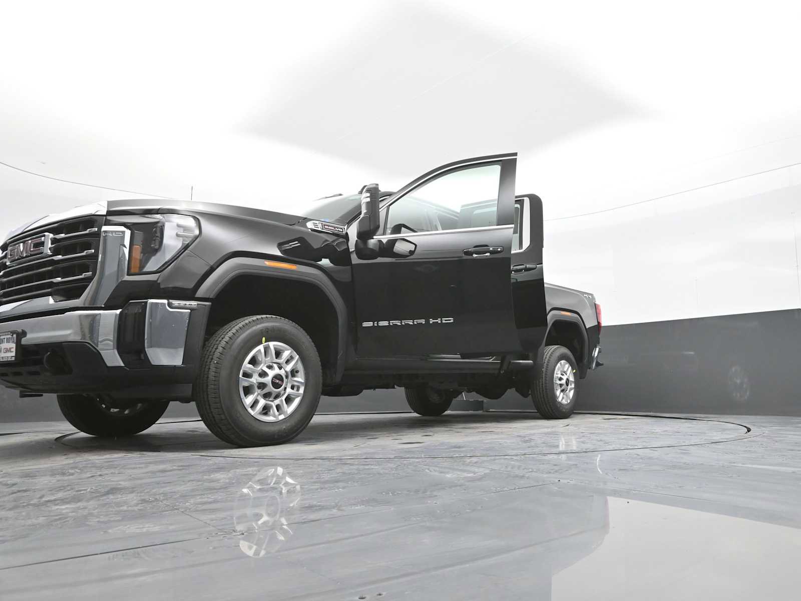 New 2026 GMC Sierra 2500 SLE w/ SLE Value Package; image 46