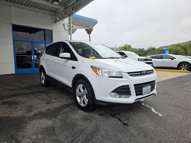 Used 2016 Ford Escape SE FWD image 3