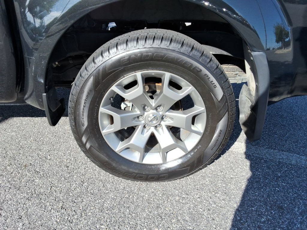 Used 2021 Nissan Frontier SV RWD image 12