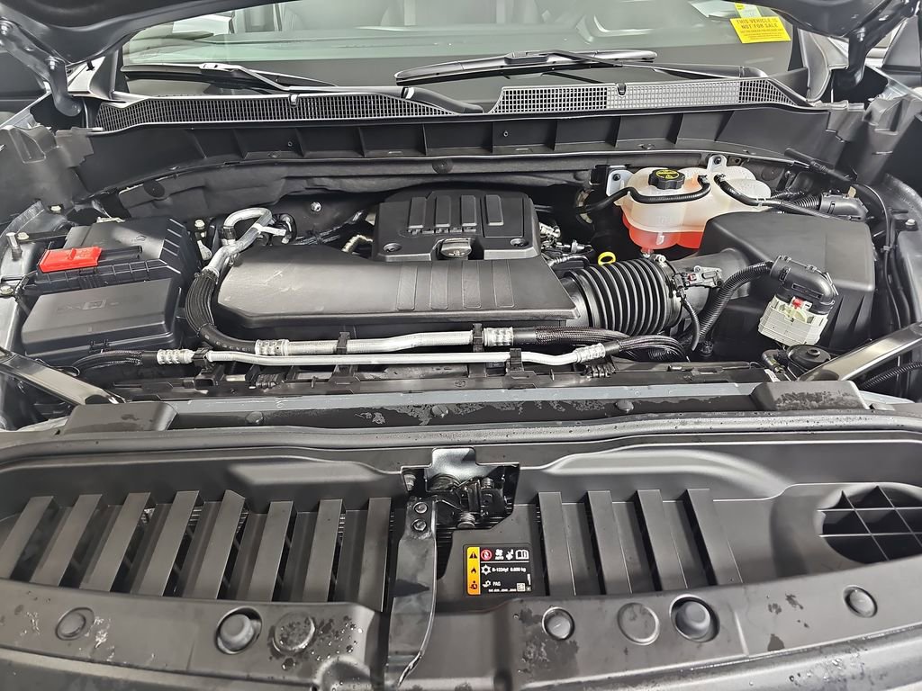 Certified 2025 Chevrolet Silverado 1500 LT image 33
