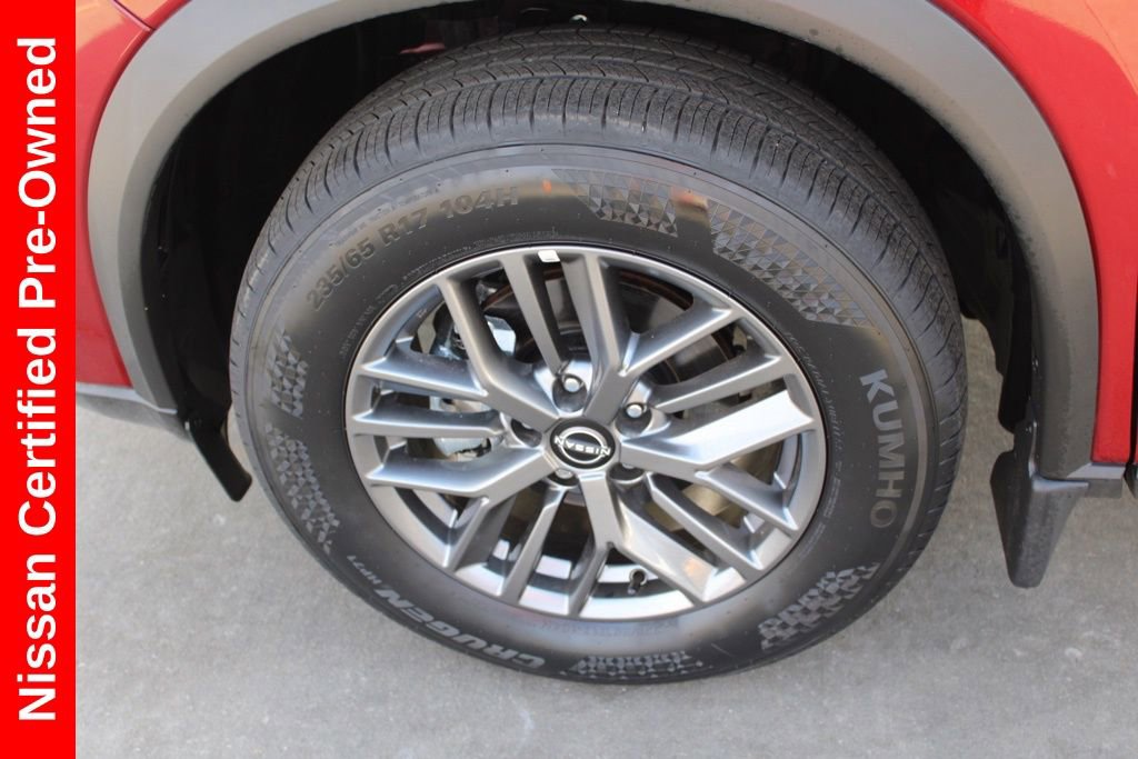 Certified 2025 Nissan Rogue S image 12