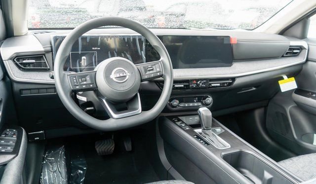 New 2026 Nissan Kicks SV image 9