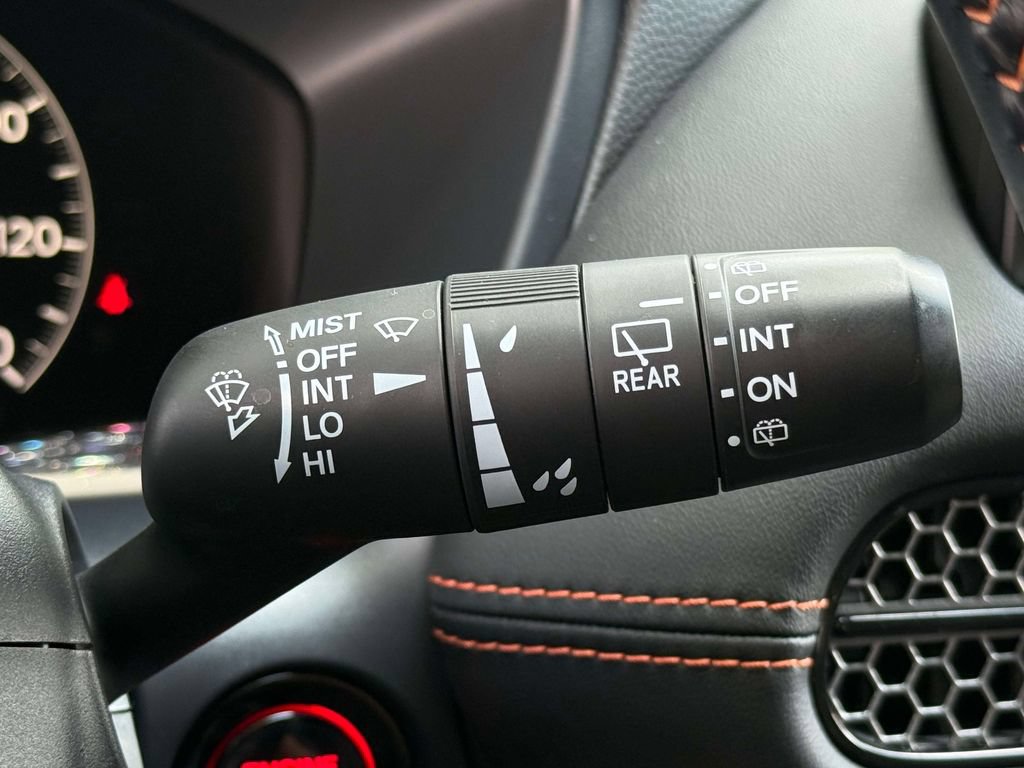 Used 2025 Honda HR-V Sport image 28