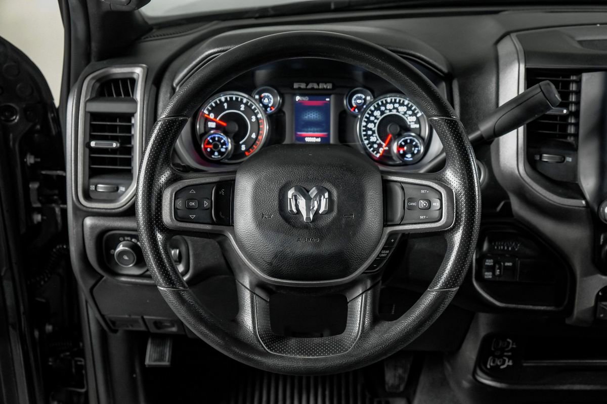 Used 2024 RAM 3500 Tradesman w/ Chrome Appearance Group image 17