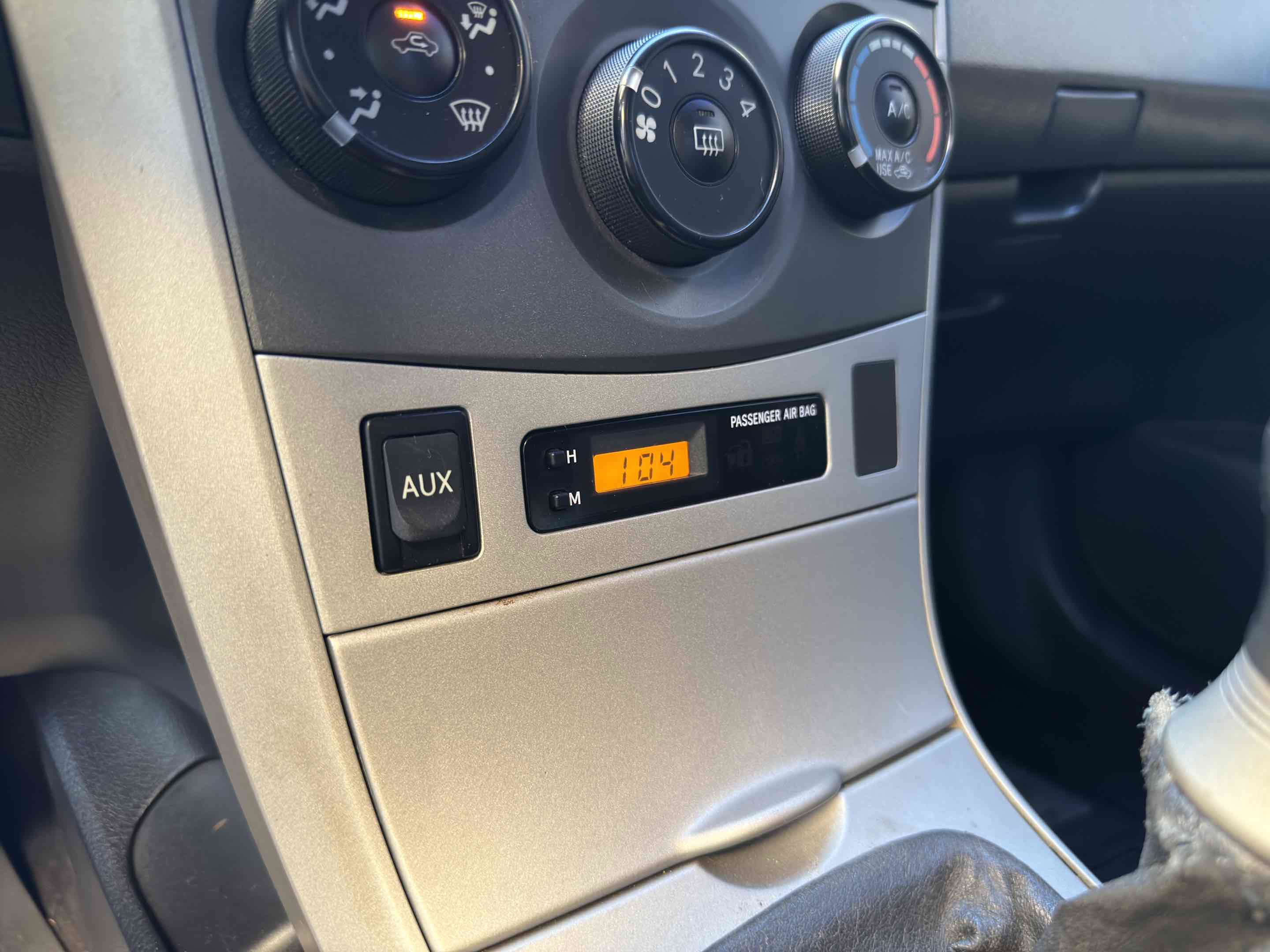 Used 2010 Toyota Corolla XRS image 39