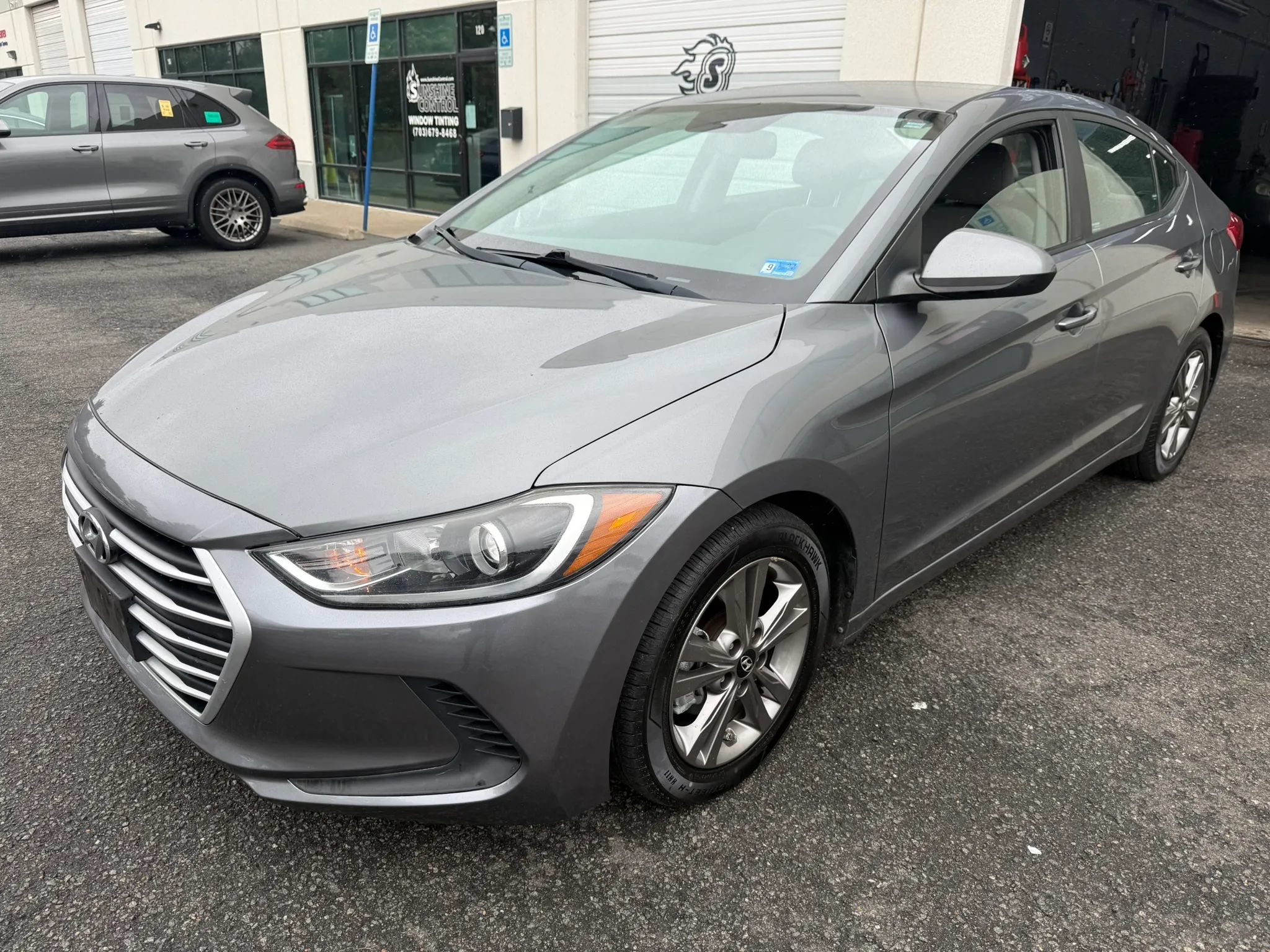 Used 2018 Hyundai Elantra SEL FWD image 3