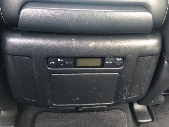 Used 2017 INFINITI QX80 2WD w/ Driver Assistance Package image 18