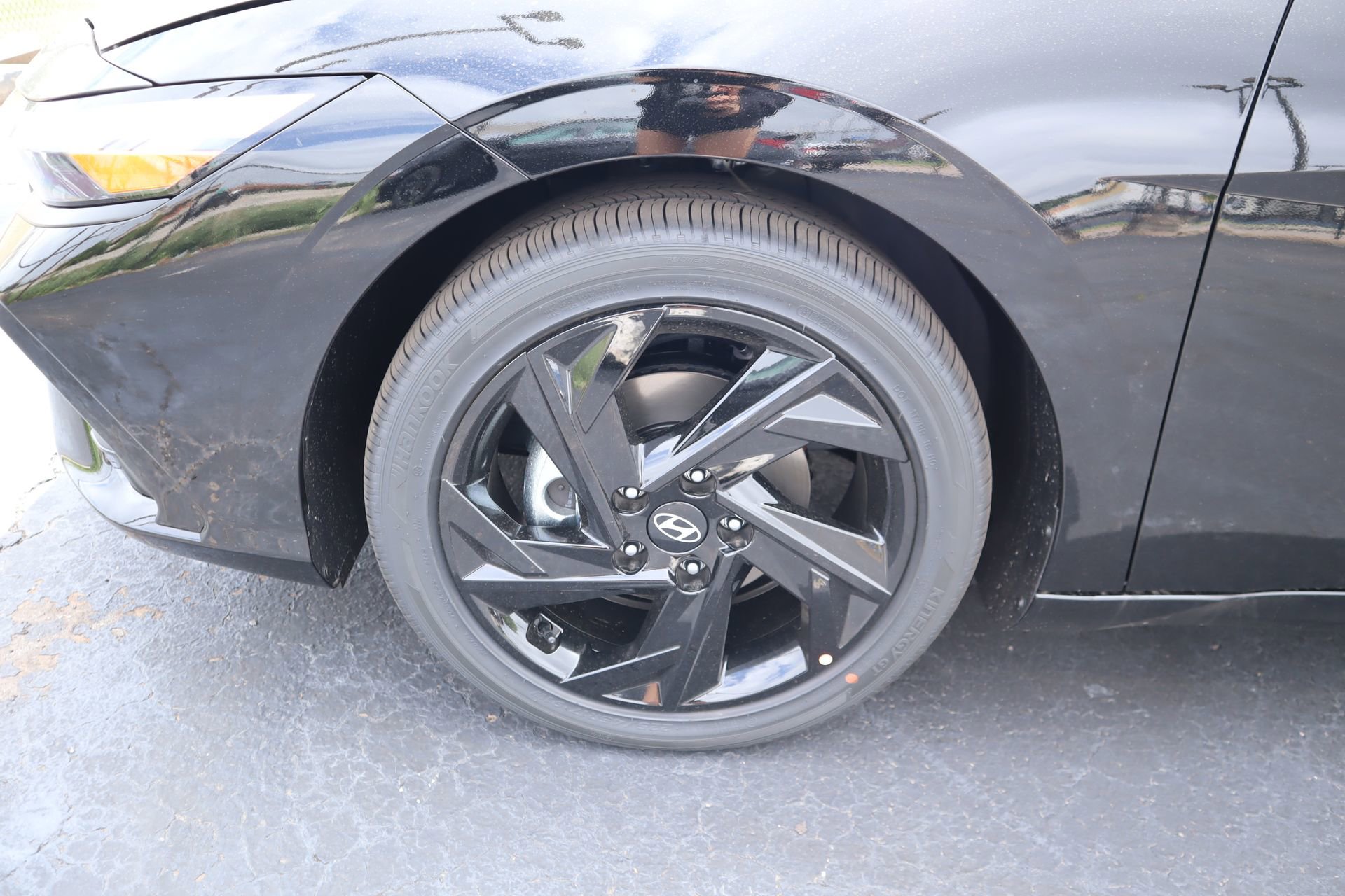 New 2026 Hyundai Elantra SEL Sport FWD image 15