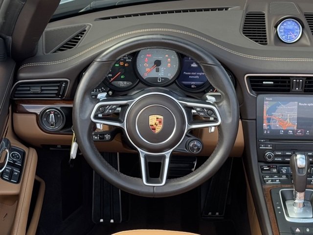 Certified 2018 Porsche 911 Carrera 4S image 16