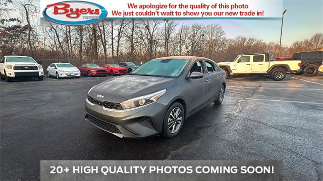 Used 2024 Kia Forte LXS image 1