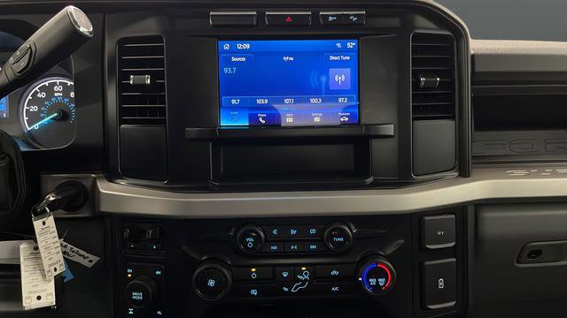 Used 2024 Ford F250 XL w/ XL Chrome Package image 13