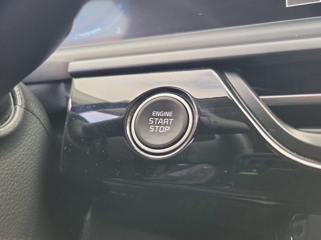 Used 2025 Kia Seltos S FWD image 37