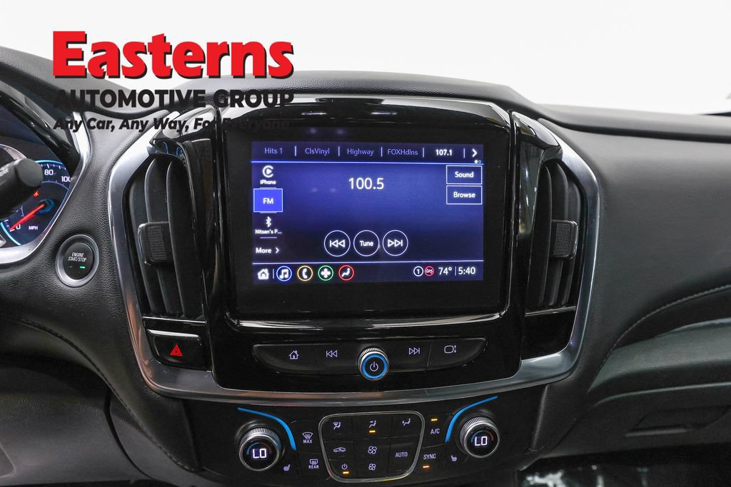 Used 2023 Chevrolet Traverse LT w/ Rear Camera Mirror Package AWD/4WD image 12