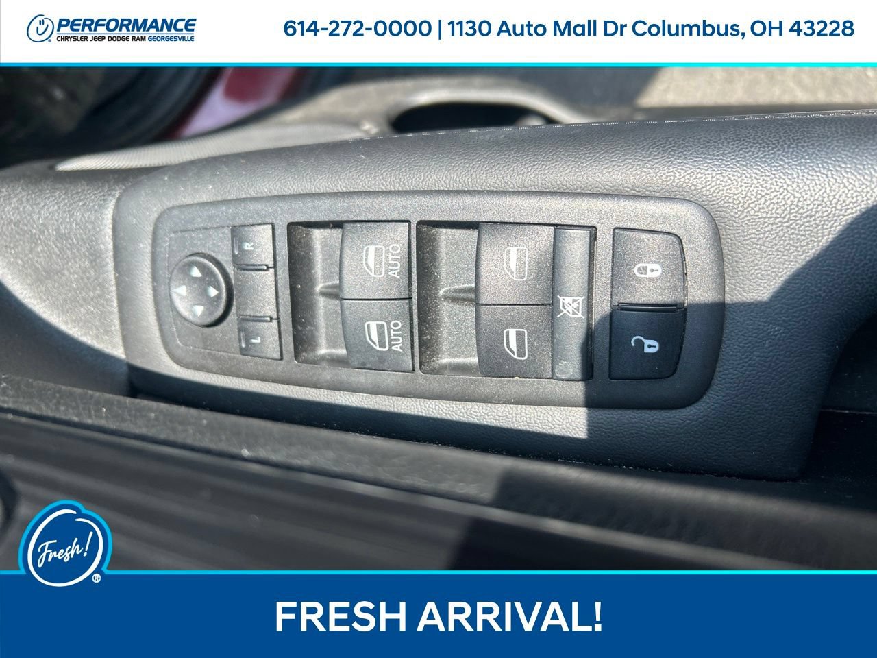Used 2021 Jeep Grand Cherokee Laredo X AWD/4WD image 17