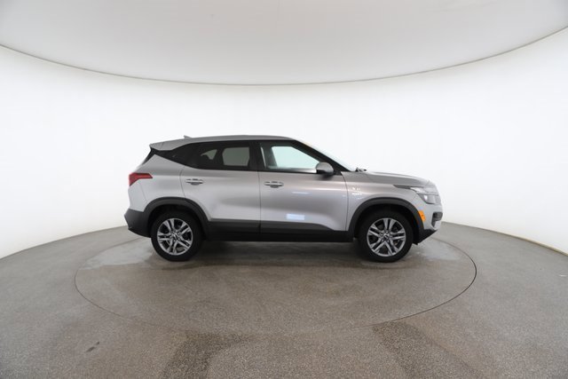 Used 2021 Kia Seltos LX image 23