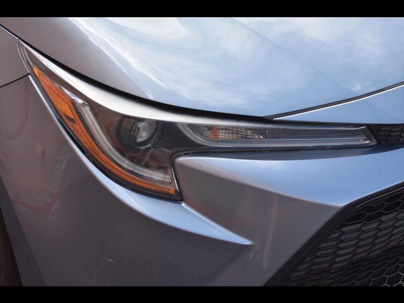 Used 2022 Toyota Corolla LE FWD image 43