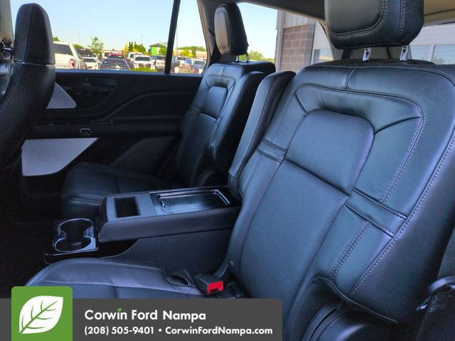 Used 2025 Lincoln Aviator Reserve w/ Equipment Group 201A AWD/4WD image 26