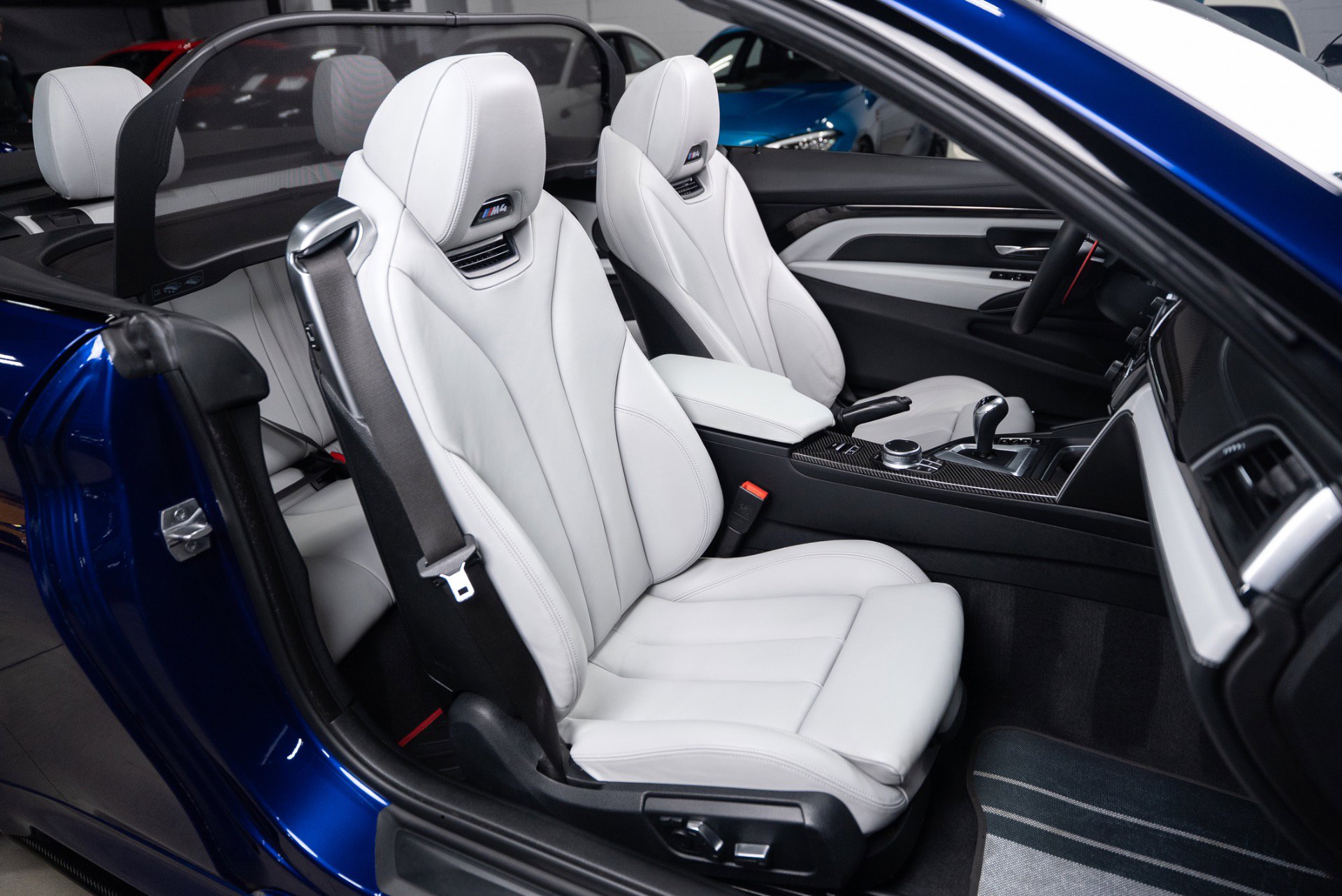 Used 2020 BMW M4 Convertible w/ Executive Package image 74