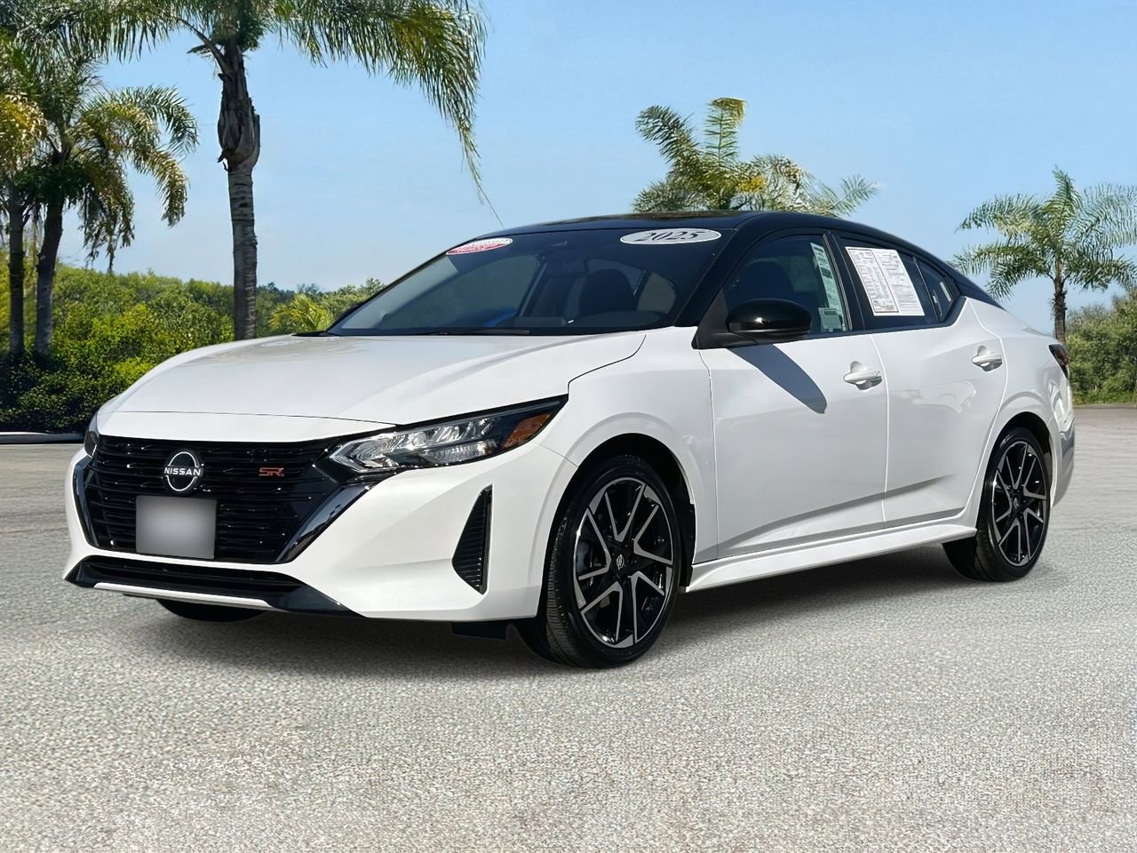 Certified 2025 Nissan Sentra SR image 2