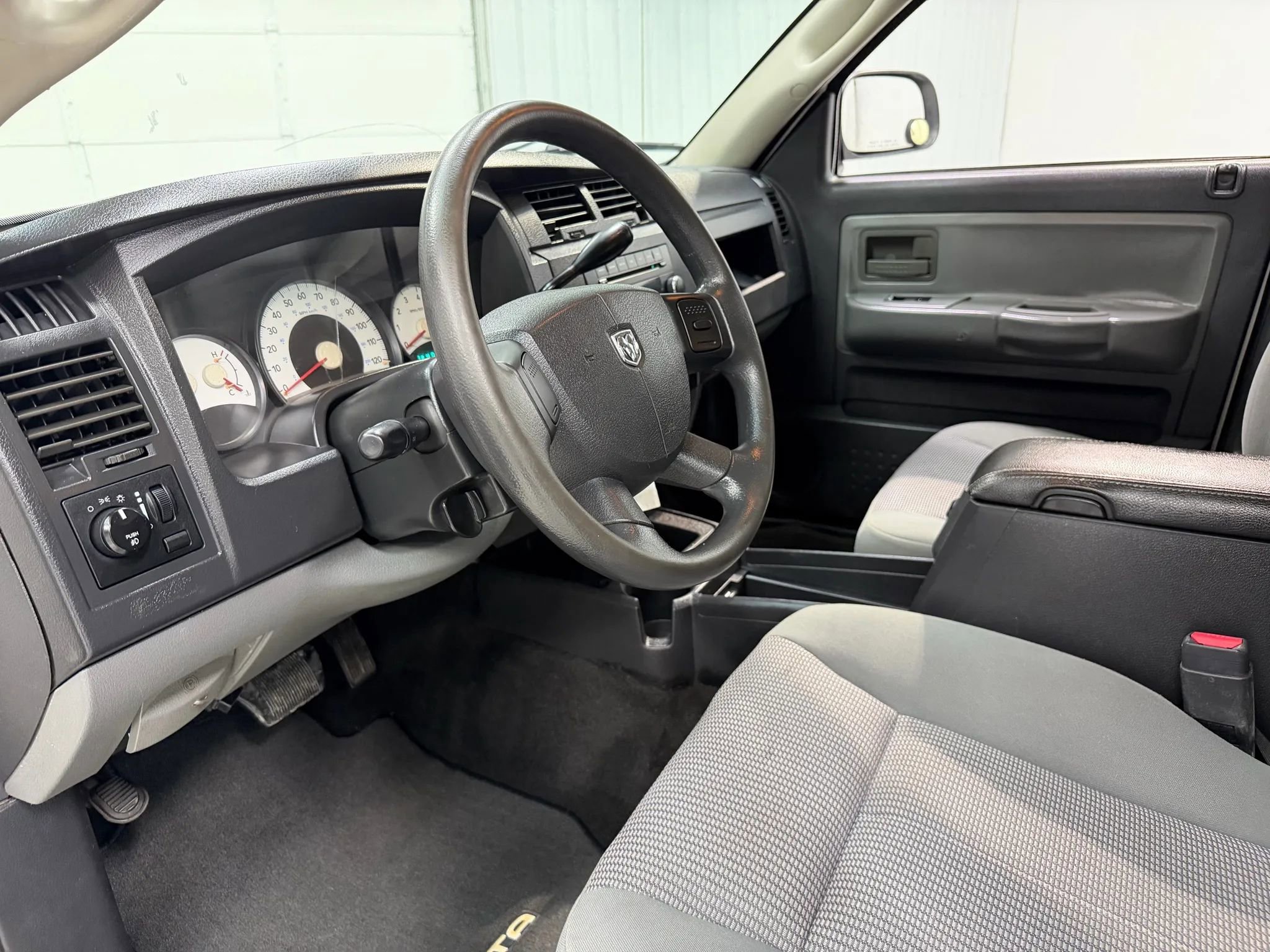 Used 2009 Dodge Dakota Big Horn w/ Extra Security Group image 12