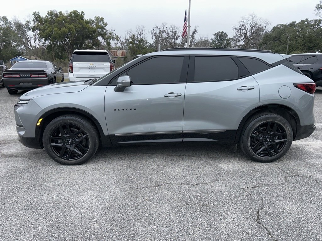 Used 2024 Chevrolet Blazer RS w/ Driver Confidence II Package image 2