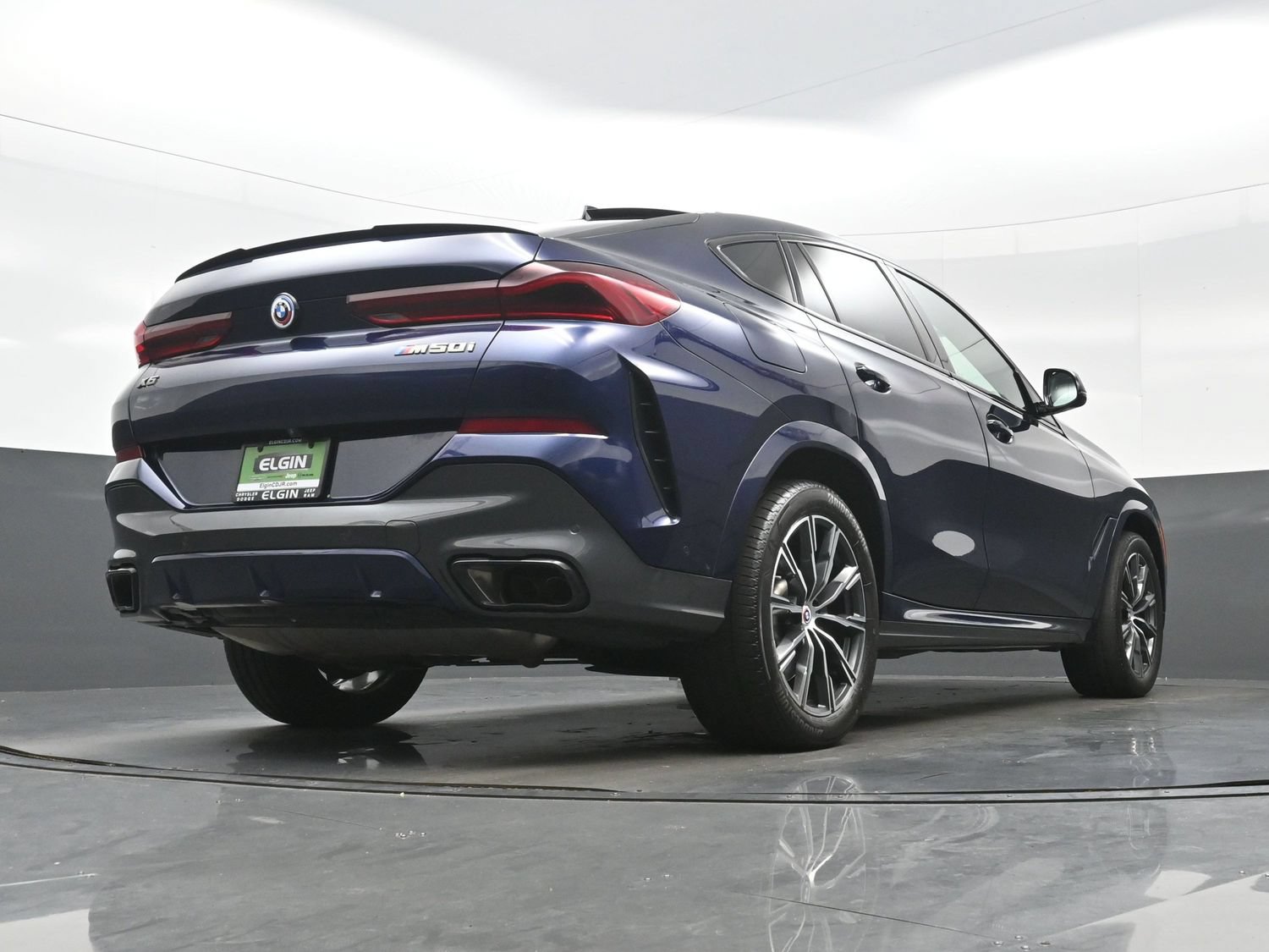 Used 2023 BMW X6 M50i w/ Executive Package AWD/4WD image 34