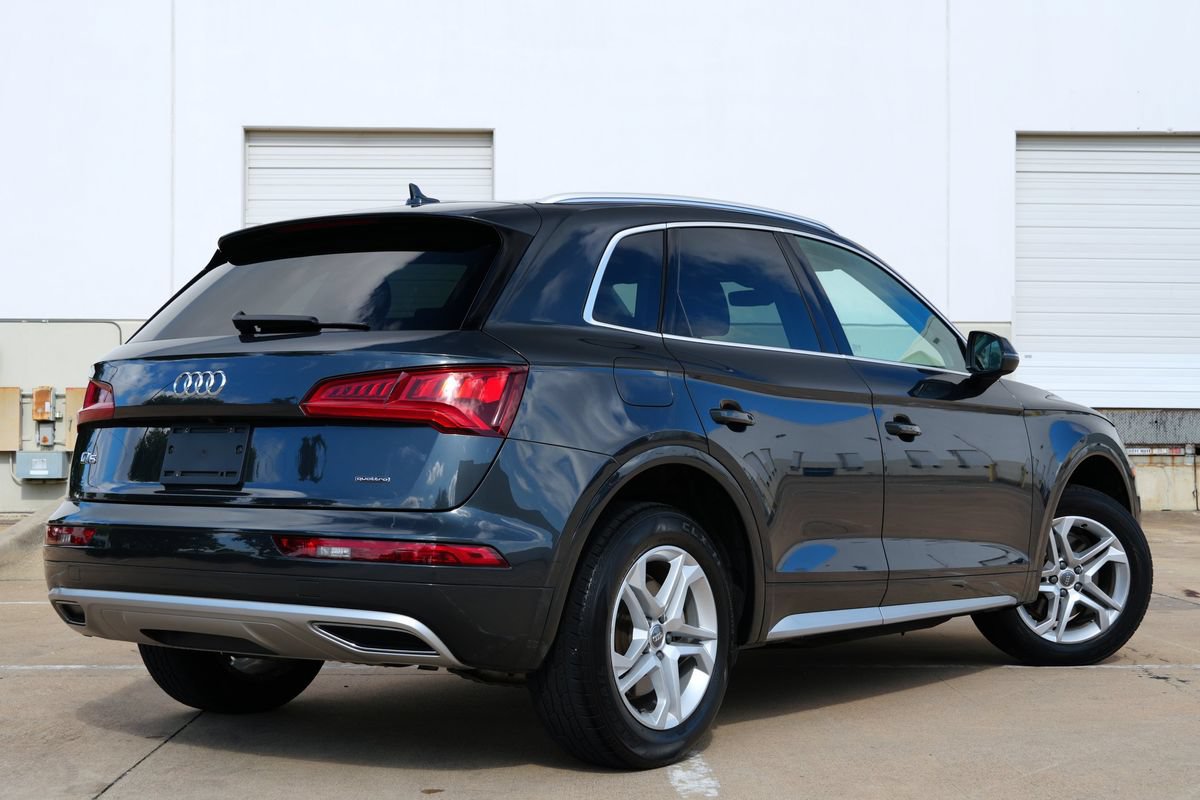 Used 2019 Audi Q5 2.0T Premium w/ Convenience Package AWD/4WD image 3