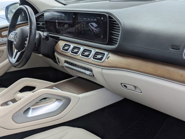 Used 2021 Mercedes-Benz GLS 450 4MATIC image 22