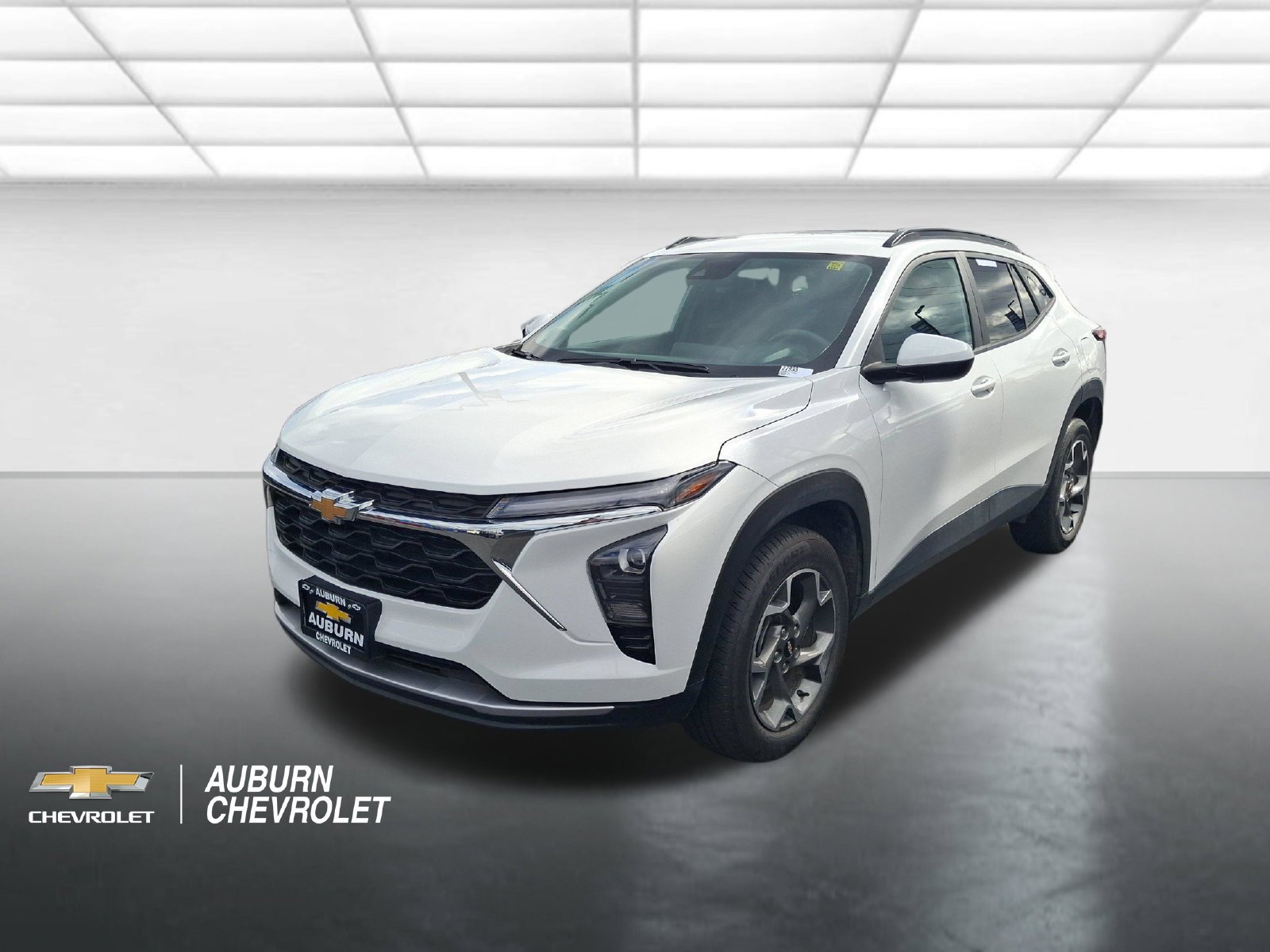 Used 2025 Chevrolet Trax LT FWD image 7