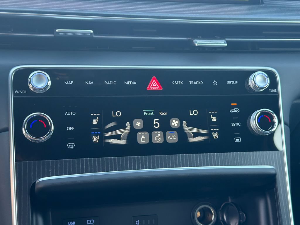 New 2027 Genesis GV80 3.5T e-SC AWD/4WD image 33