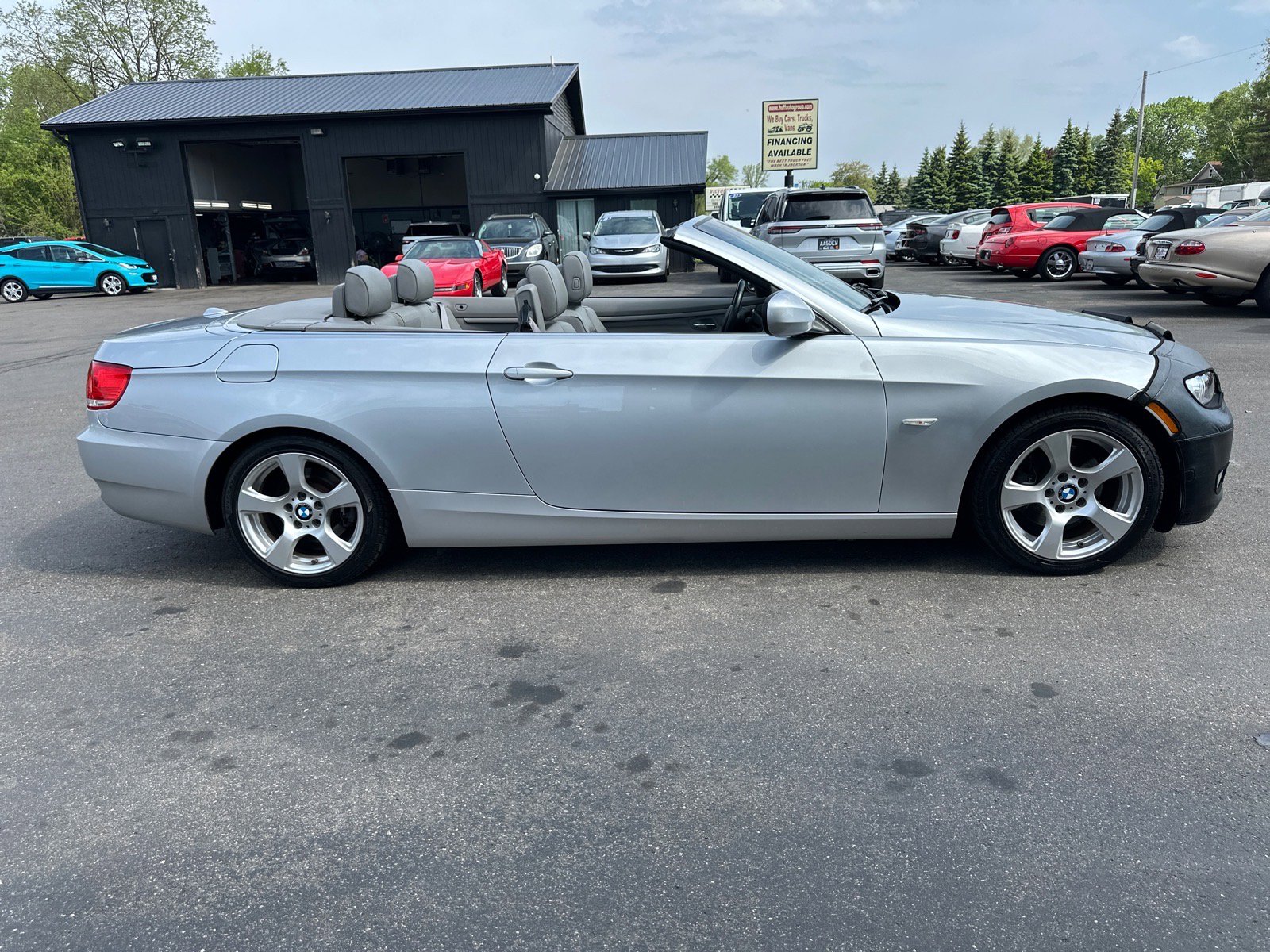 Used 2010 BMW 328i Convertible RWD image 7