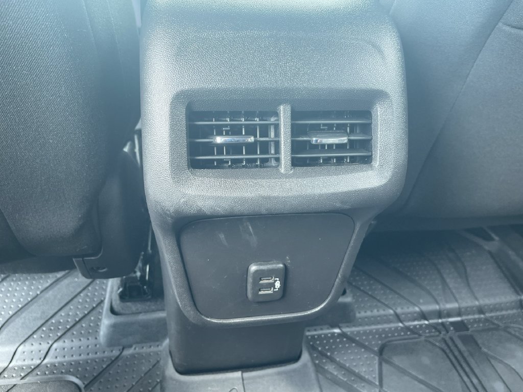 Used 2024 Chevrolet Equinox LS w/ LS Convenience Package FWD image 21