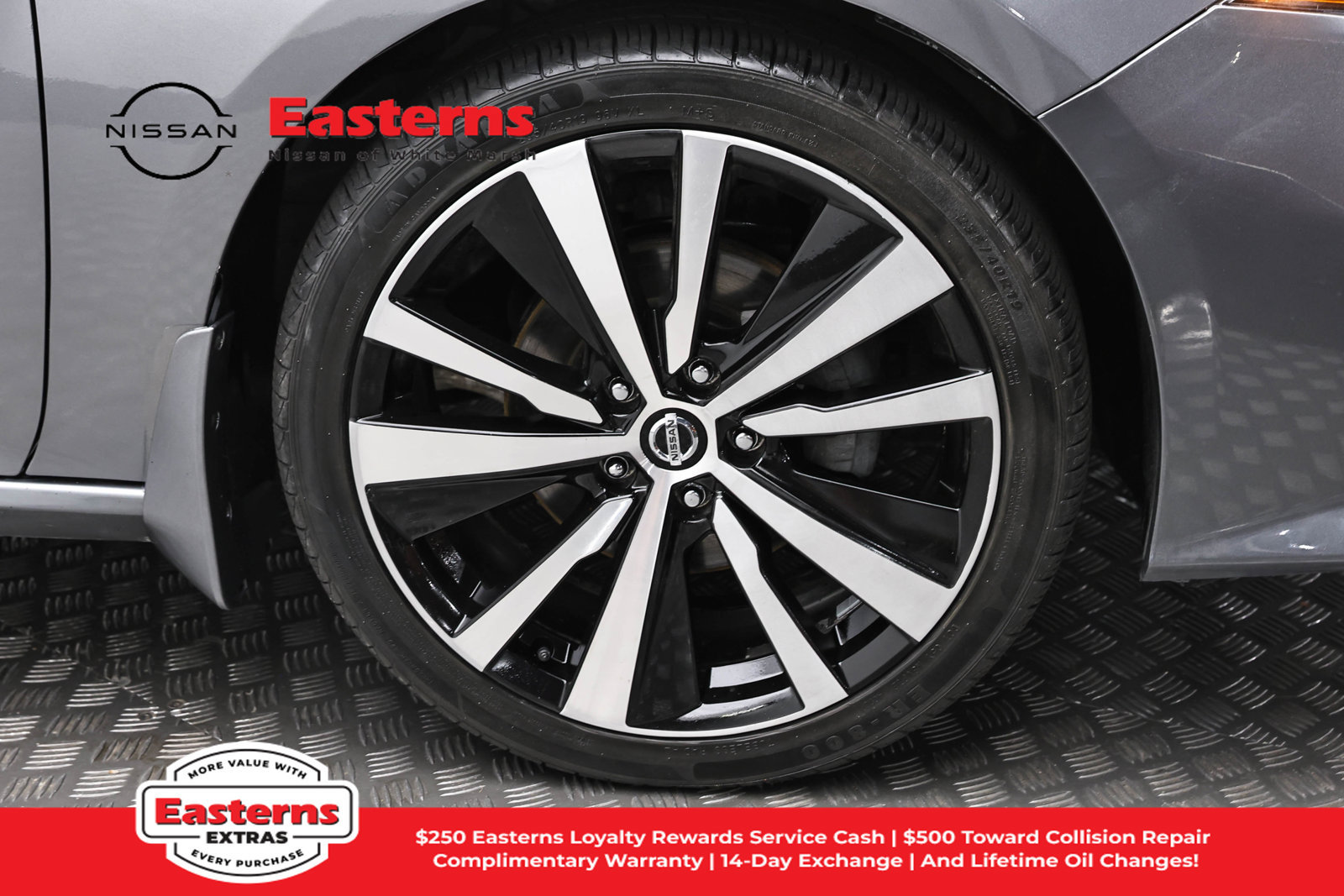 Used 2020 Nissan Altima 2.5 SR FWD image 30
