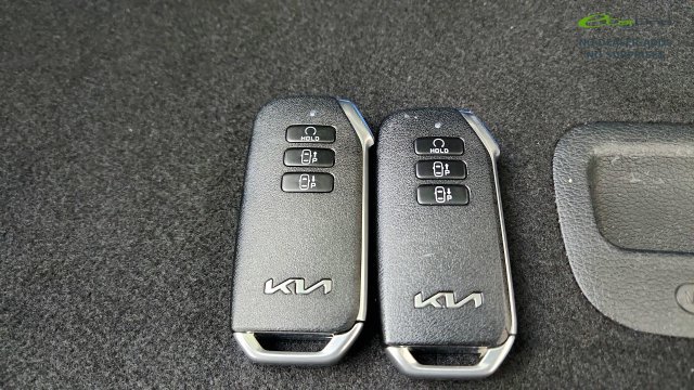 Used 2023 Kia EV6 GT AWD/4WD image 86