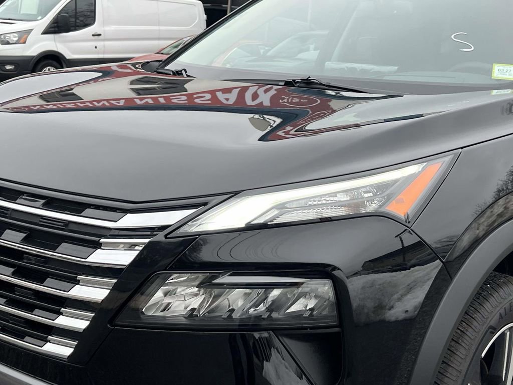 Used 2025 Nissan Rogue SL w/ SL Premium Package AWD/4WD image 8