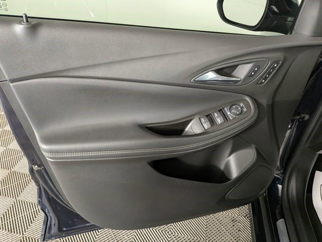 Certified 2021 Buick Encore GX Essence w/ Experience Buick Package image 11