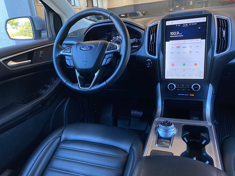Certified 2023 Ford Edge SEL w/ Convenience Package AWD/4WD image 17