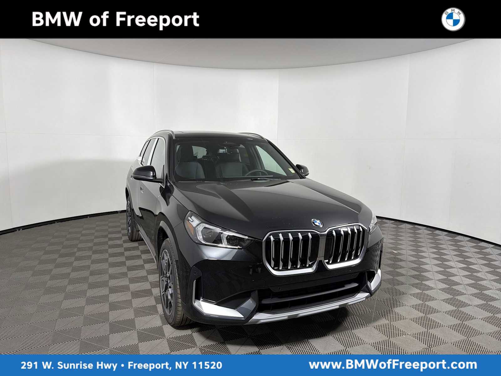 New 2026 BMW X1 xDrive28i w/ Convenience Package image 1