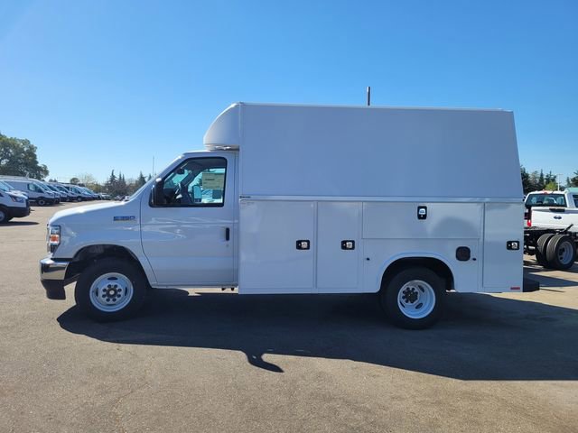 New 2026 Ford E-350 and Econoline 350 Super Duty w/ Power Equipment Group image 4