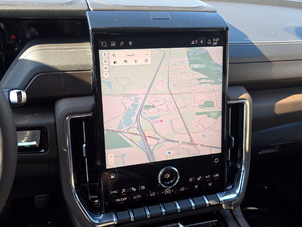 New 2026 GMC Yukon XL Denali Ultimate AWD/4WD image 14