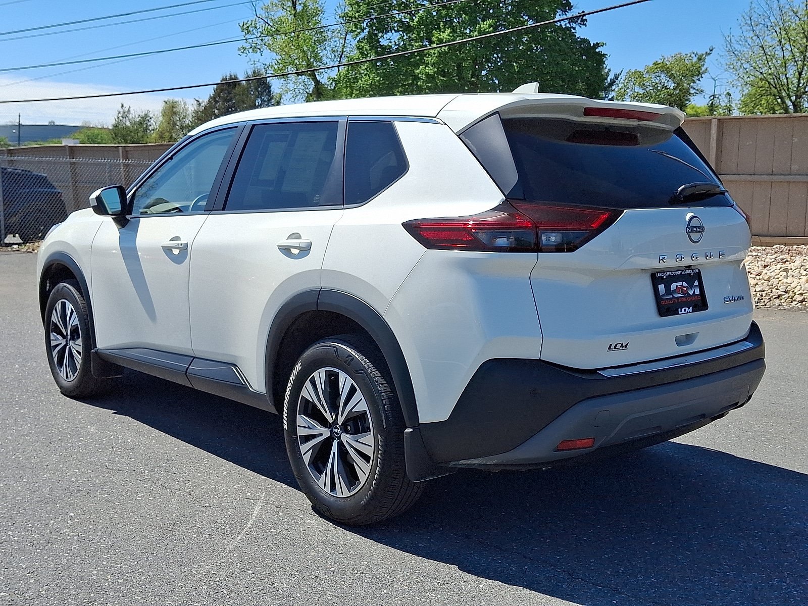 Used 2023 Nissan Rogue SV AWD/4WD image 7