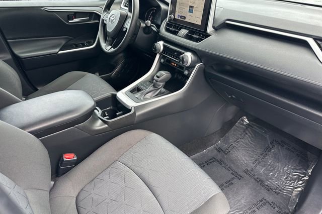 Certified 2025 Toyota RAV4 XLE AWD/4WD image 20